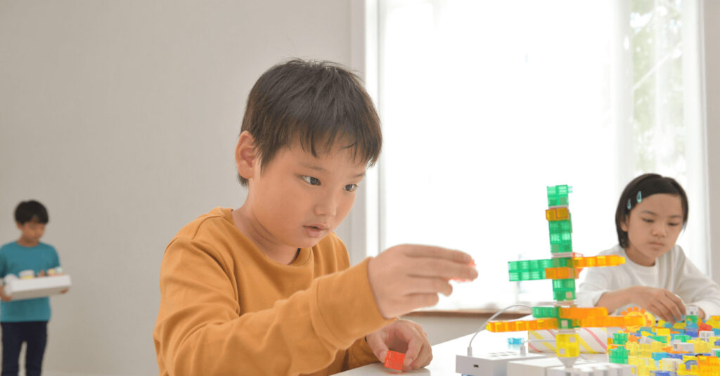 子どもの集中力を高める3つの方法 遊びを混ぜることで集中力を高めることに繋がる